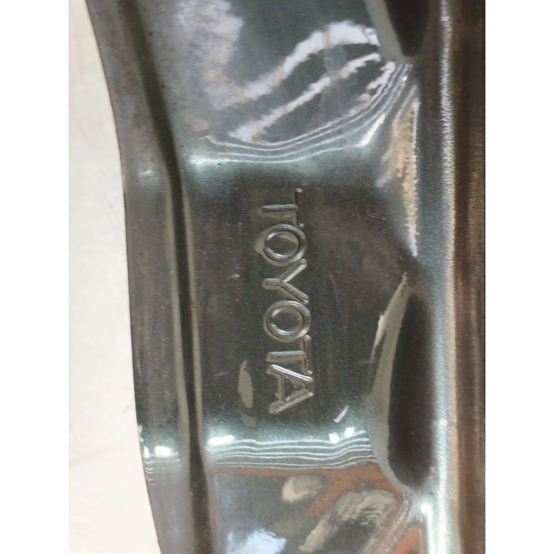 Recambio de aleta delantera derecha para toyota avensis wagon (t25) 2.2 d-4d executive referencia OEM IAM   