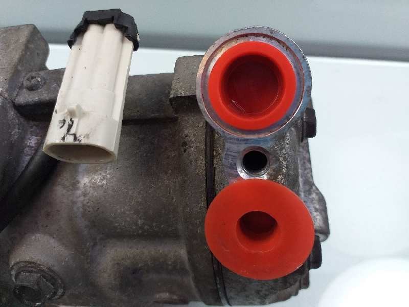 Recambio de compresor aire acondicionado para opel meriva enjoy referencia OEM IAM 24421642  