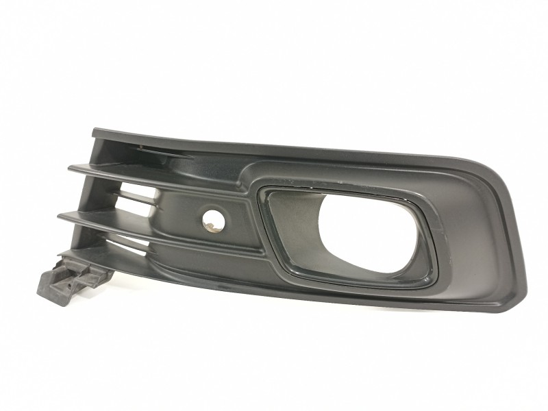 Recambio de rejilla paragolpes izquierda para renault captur limited referencia OEM IAM 261A35462R  