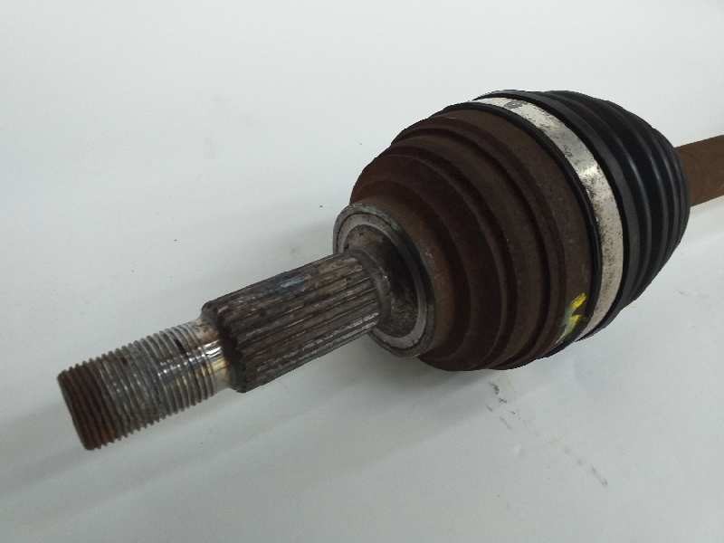 Recambio de transmision delantera izquierda para renault megane ii coupe/cabrio dynamique referencia OEM IAM 8200511116  