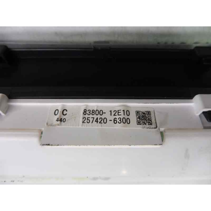 Recambio de cuadro instrumentos para toyota corolla (e12) 1.6 linea terra sedán referencia OEM IAM 8380012E10 2574206300 