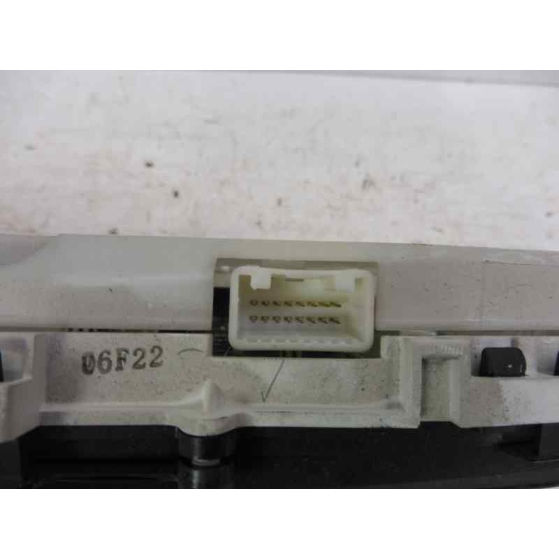 Recambio de cuadro instrumentos para toyota corolla (e12) 1.6 linea terra sedán referencia OEM IAM 8380012E10 2574206300 