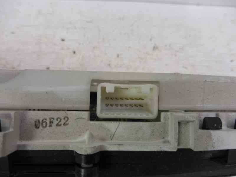 Recambio de cuadro instrumentos para toyota corolla (e12) 1.6 linea terra sedán referencia OEM IAM 8380012E10 2574206300 