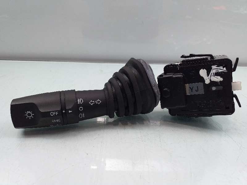 Recambio de mando luces para chevrolet captiva 2.4 ls referencia OEM IAM 202005410  