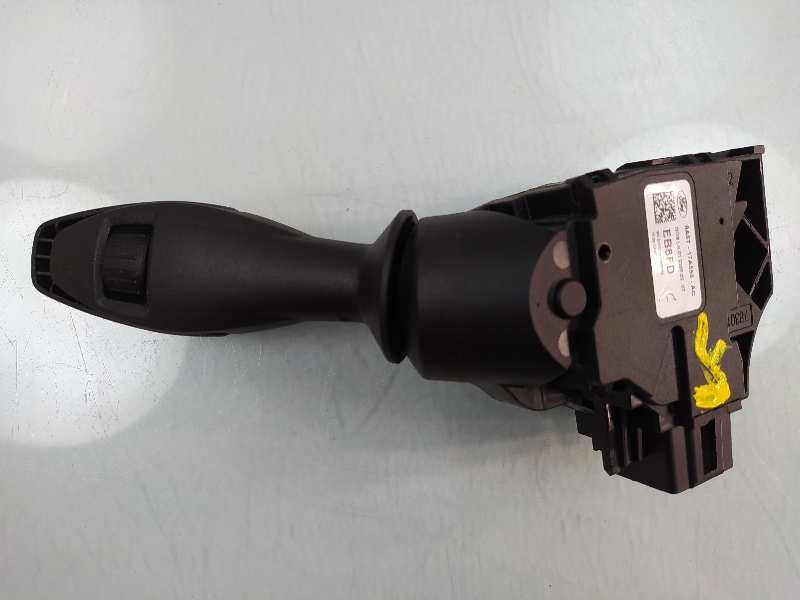 Recambio de mando limpia para ford fiesta (ccn) trend referencia OEM IAM 8A6T17A553AC  