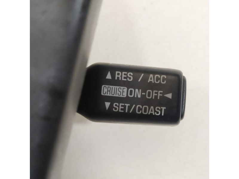 Recambio de volante para toyota avensis wagon (t25) 2.2 d-4d executive referencia OEM IAM   