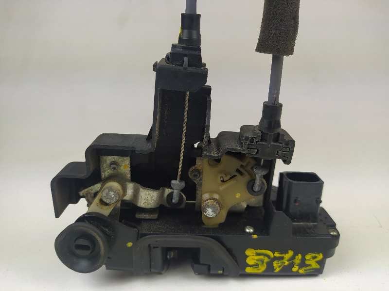 Recambio de cerradura puerta trasera derecha para chevrolet captiva 2.4 ls referencia OEM IAM   