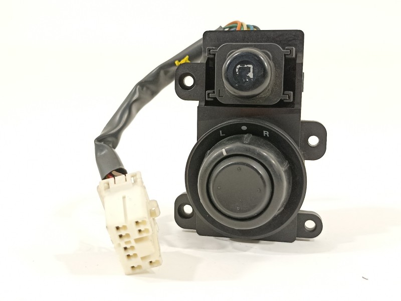 Recambio de mando retrovisor para ssangyong rodius xdi referencia OEM IAM 8530021000  