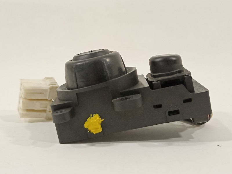 Recambio de mando retrovisor para ssangyong rodius xdi referencia OEM IAM 8530021000  