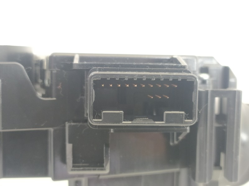 Recambio de mando luces para toyota auris hybrid active business plus referencia OEM IAM 0272017F852 L12 