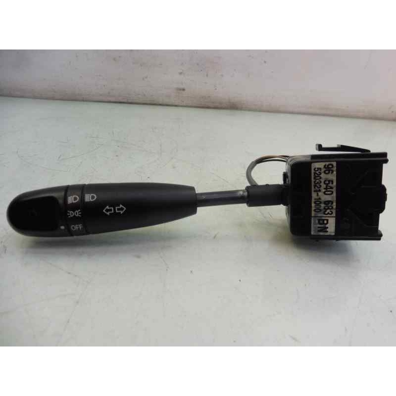 Recambio de mando luces para chevrolet kalos 1.2 se referencia OEM IAM 96540683 5203211000 