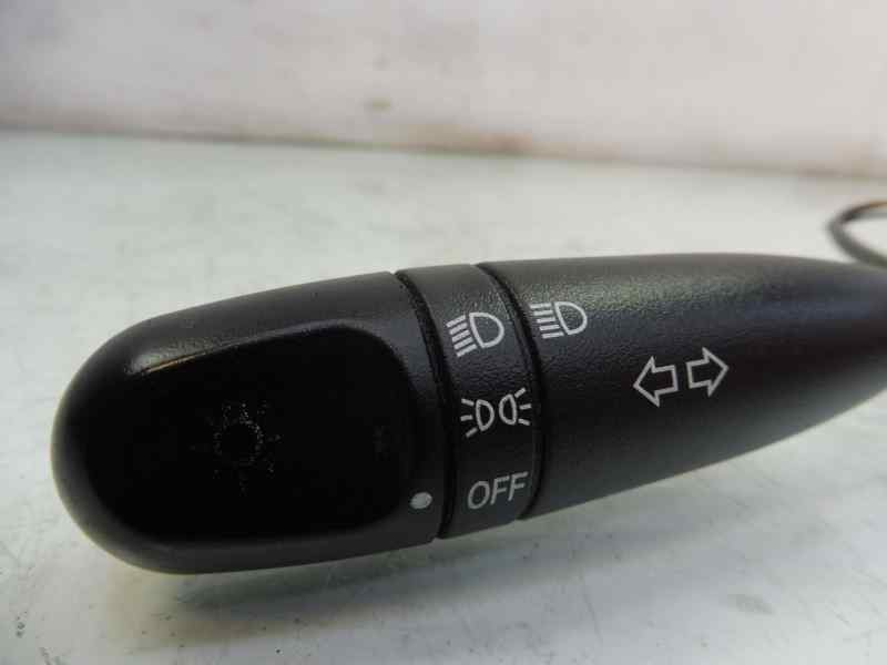 Recambio de mando luces para chevrolet kalos 1.2 se referencia OEM IAM 96540683 5203211000 