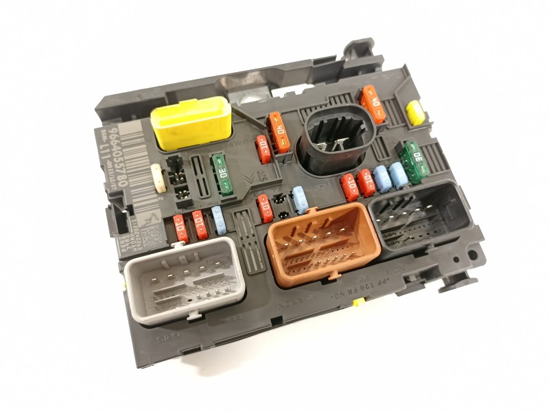 Recambio de caja reles / fusibles para peugeot 207 sw confort referencia OEM IAM 9664055780  