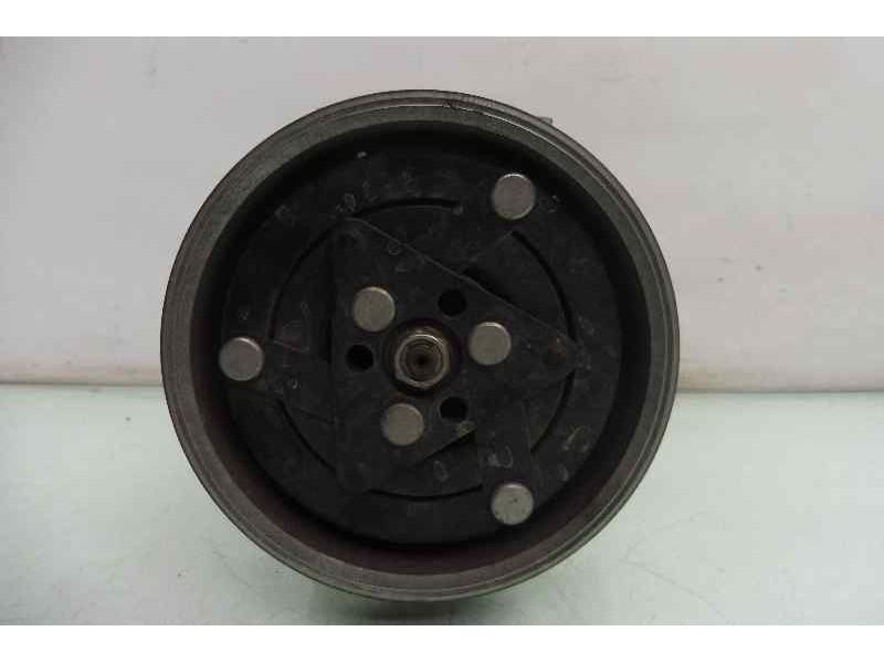 Recambio de compresor aire acondicionado para dacia duster laureate 4x2 referencia OEM IAM 926006229R  