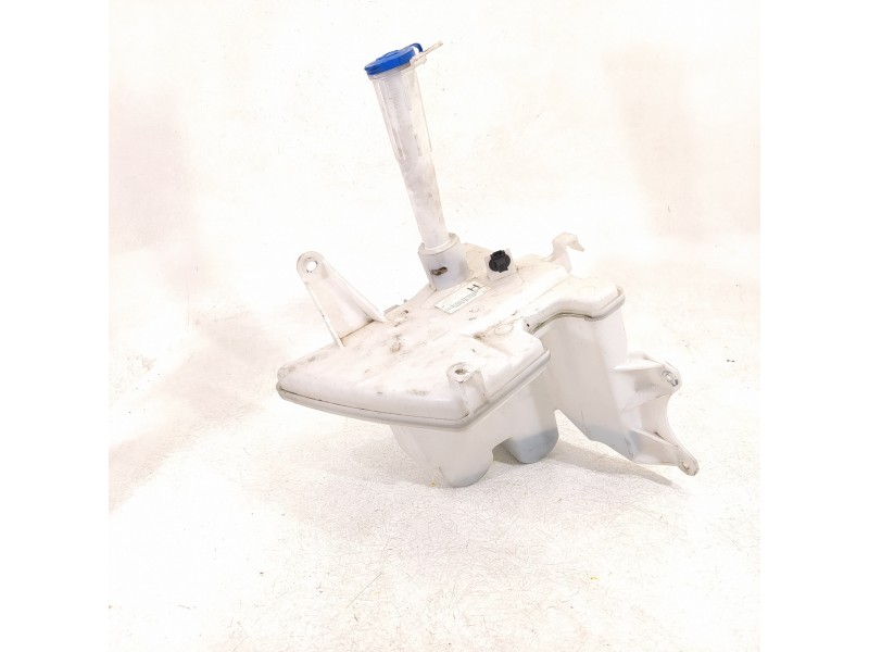 Recambio de deposito limpia para toyota auris hybrid active business plus referencia OEM IAM   