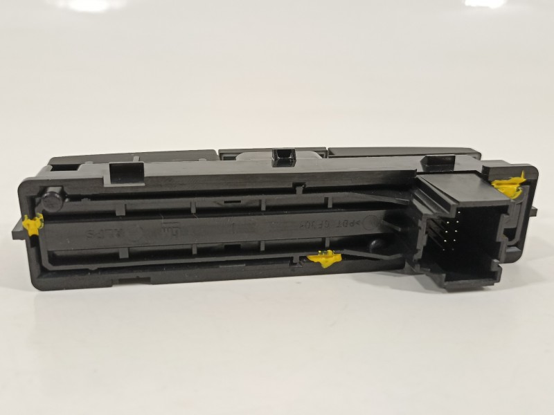 Recambio de warning para opel astra j sports tourer selective referencia OEM IAM 13285122  