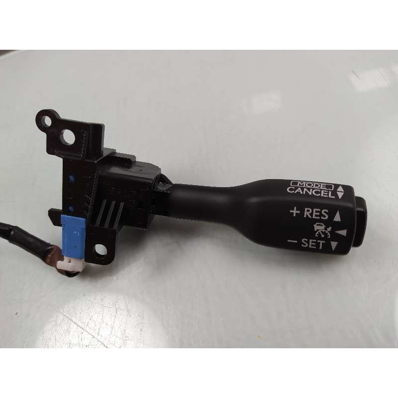 Recambio de mando multifuncion para lexus nx 300h 4wd referencia OEM IAM 18A174  