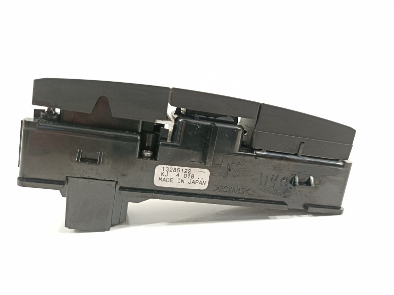 Recambio de warning para opel astra j sports tourer selective referencia OEM IAM 13285122  