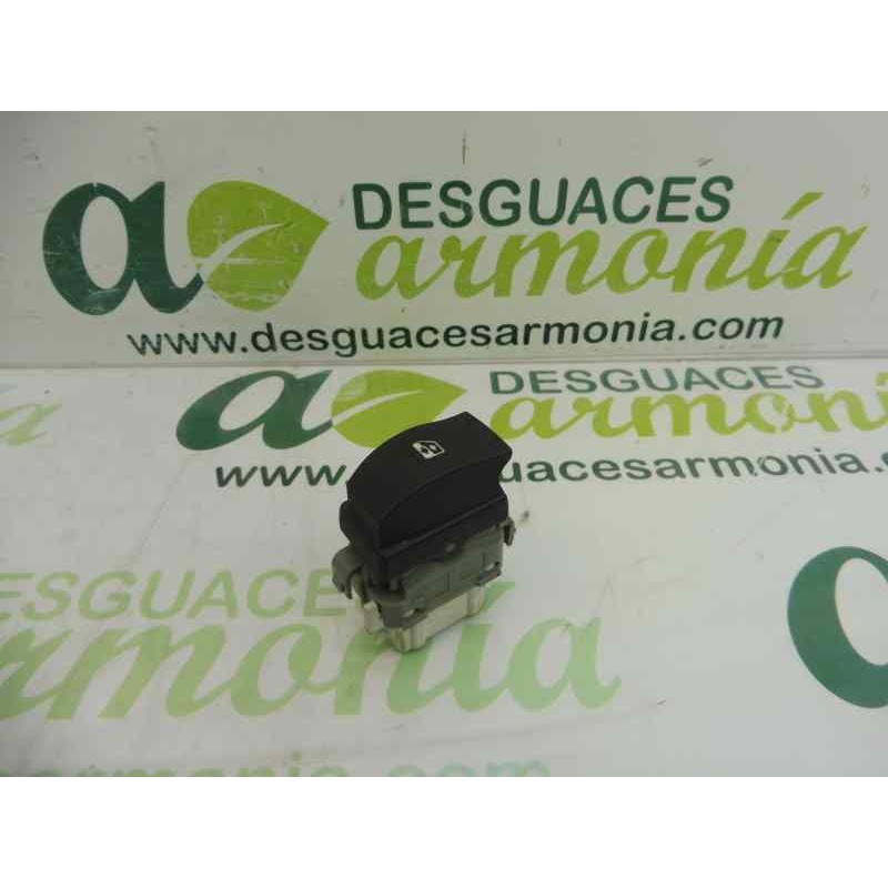 Recambio de mando elevalunas trasero izquierdo para renault scenic ii grand dynamique referencia OEM IAM 2808202 220510C 