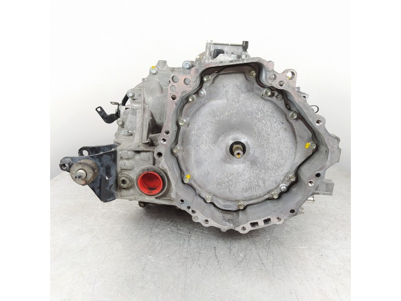 Recambio de caja cambios para toyota auris hybrid active business plus referencia OEM IAM 3JM  