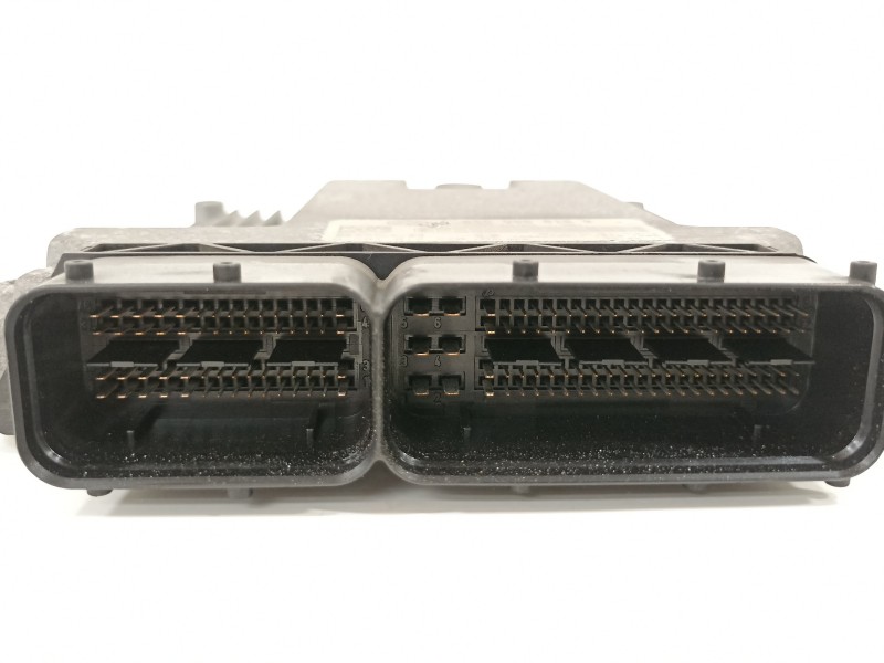 Recambio de centralita motor uce para volkswagen golf plus (5m1) bluemotion highline referencia OEM IAM 03G906016R 0281012220 