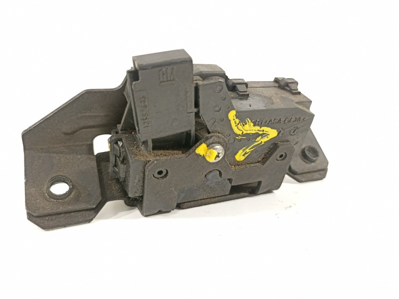 Recambio de cerradura maletero / porton para opel astra j sports tourer selective referencia OEM IAM 13587646  