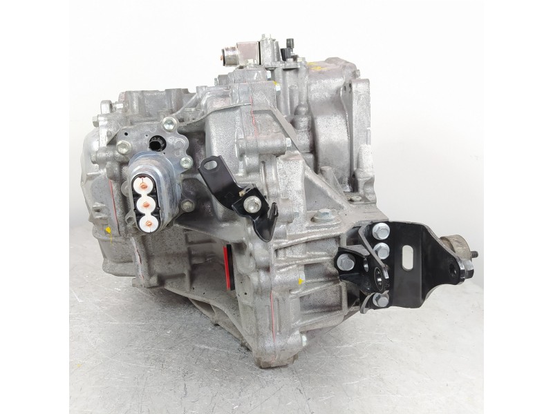 Recambio de caja cambios para toyota auris hybrid active business plus referencia OEM IAM 3JM  