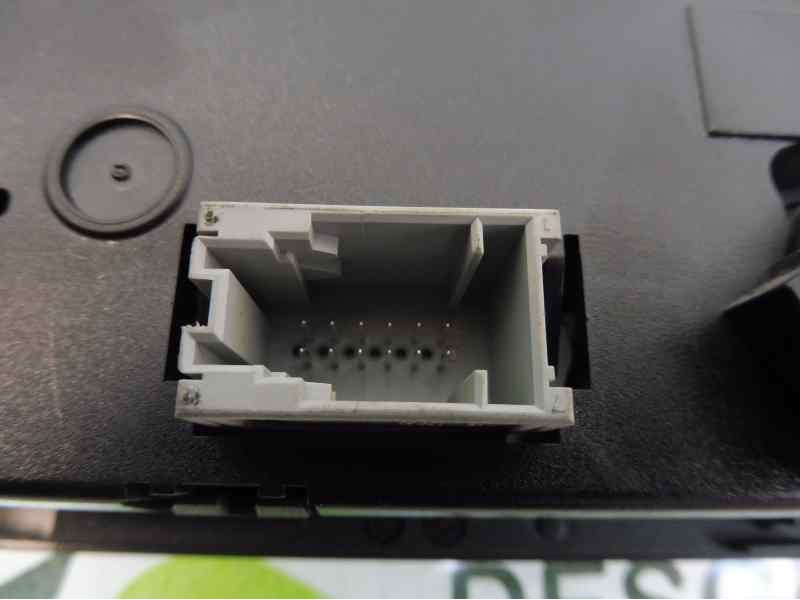 Recambio de mando climatizador para bmw serie 1 berlina (e81/e87) 118d referencia OEM IAM 64119182287 08097551 A2C53307711