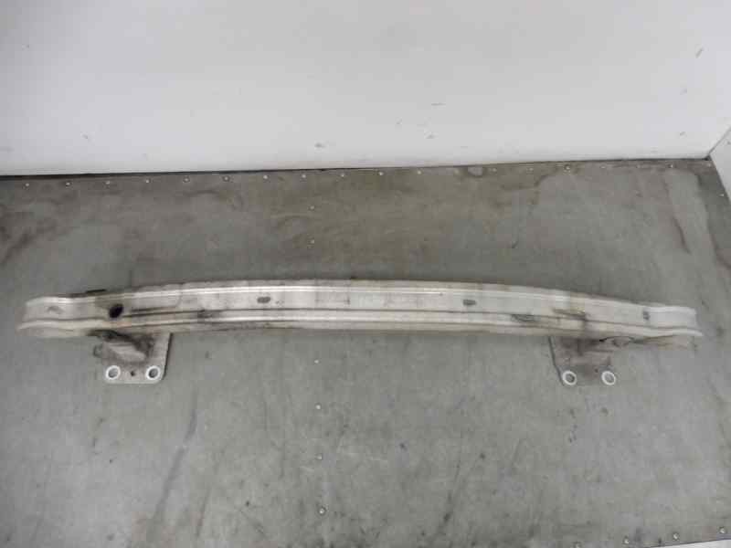 Recambio de refuerzo paragolpes delantero para renault scenic ii grand dynamique referencia OEM IAM   