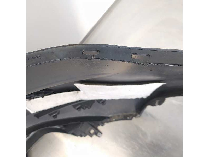 Recambio de paragolpes trasero para volkswagen golf vii lim. sport bluemotion referencia OEM IAM 5G6807421 5G6807568D 