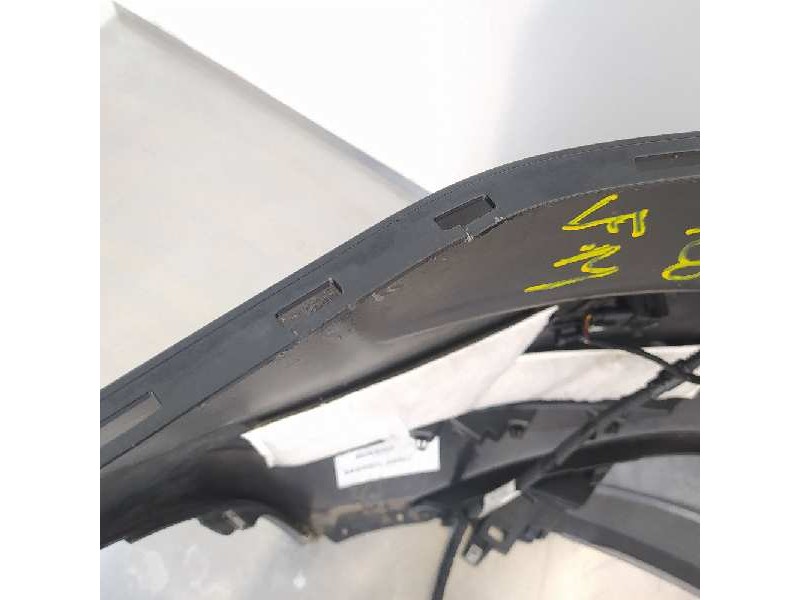 Recambio de paragolpes trasero para volkswagen golf vii lim. sport bluemotion referencia OEM IAM 5G6807421 5G6807568D 