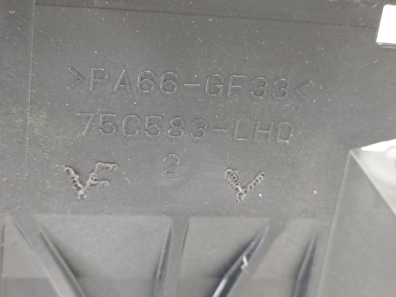 Recambio de palanca cambio para toyota auris hybrid active business plus referencia OEM IAM 75C583LHD  