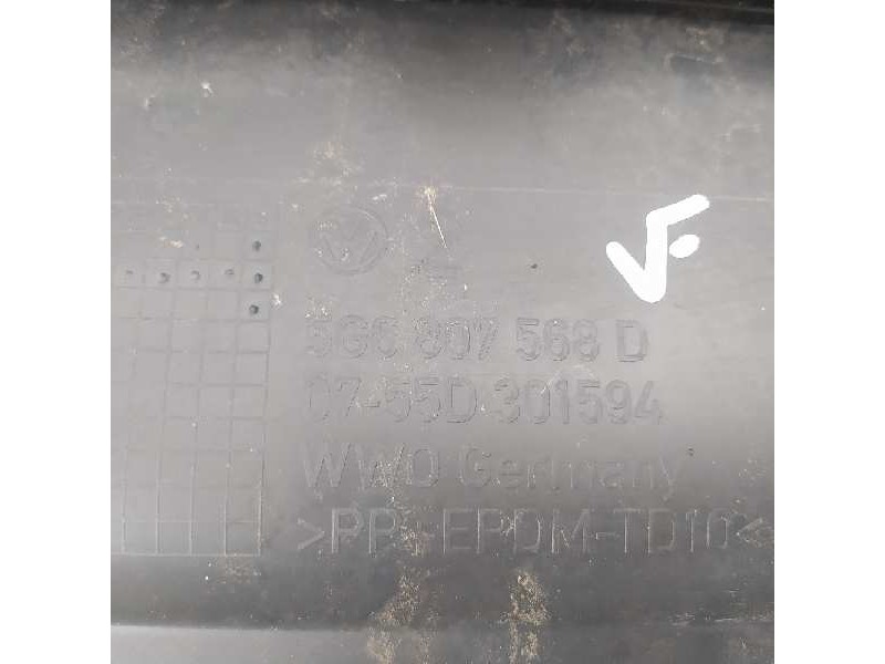 Recambio de paragolpes trasero para volkswagen golf vii lim. sport bluemotion referencia OEM IAM 5G6807421 5G6807568D 