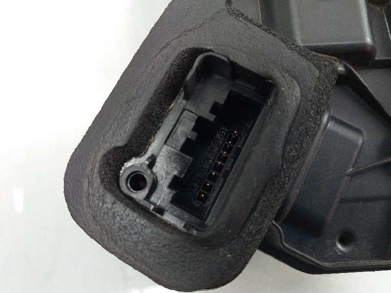 Recambio de cerradura puerta delantera izquierda para volkswagen golf vii lim. edition bluemotion referencia OEM IAM 5K1837015E 