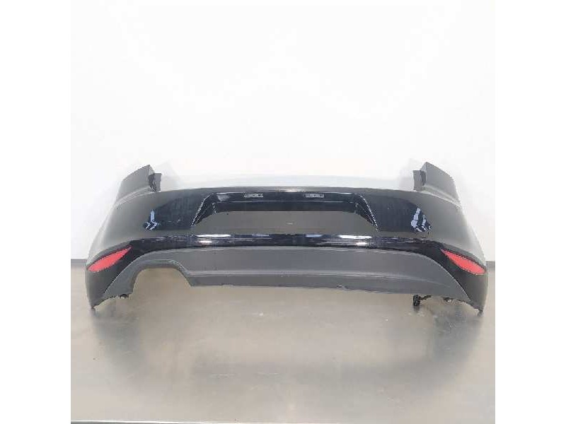 Recambio de paragolpes trasero para volkswagen golf vii lim. sport bluemotion referencia OEM IAM 5G6807421 5G6807568D 