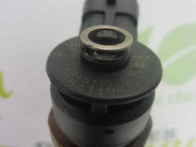 Recambio de inyector para peugeot 206 berlina xt referencia OEM IAM 9641496180 0445110075 