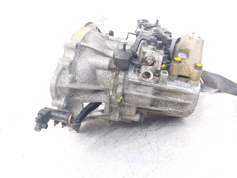 Recambio de caja cambios para hyundai accent (mc) gl referencia OEM IAM P61763  