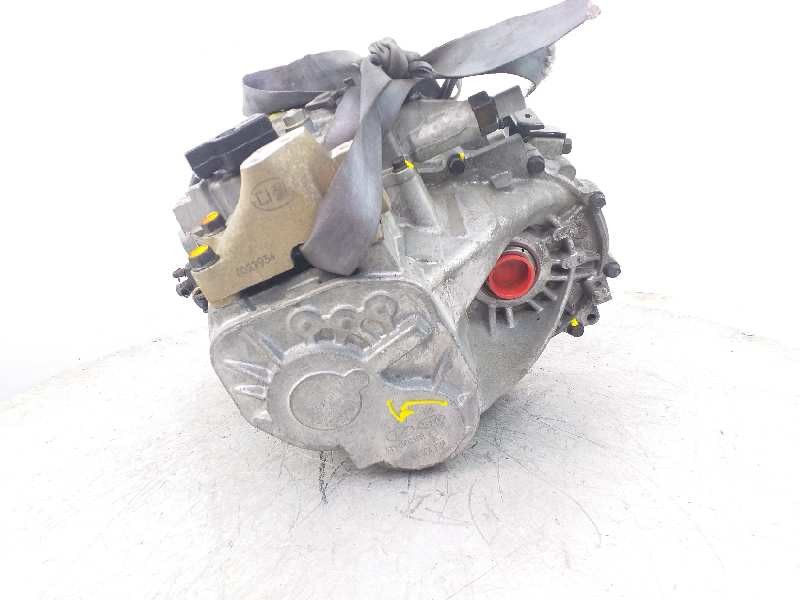 Recambio de caja cambios para hyundai accent (mc) gl referencia OEM IAM P61763  