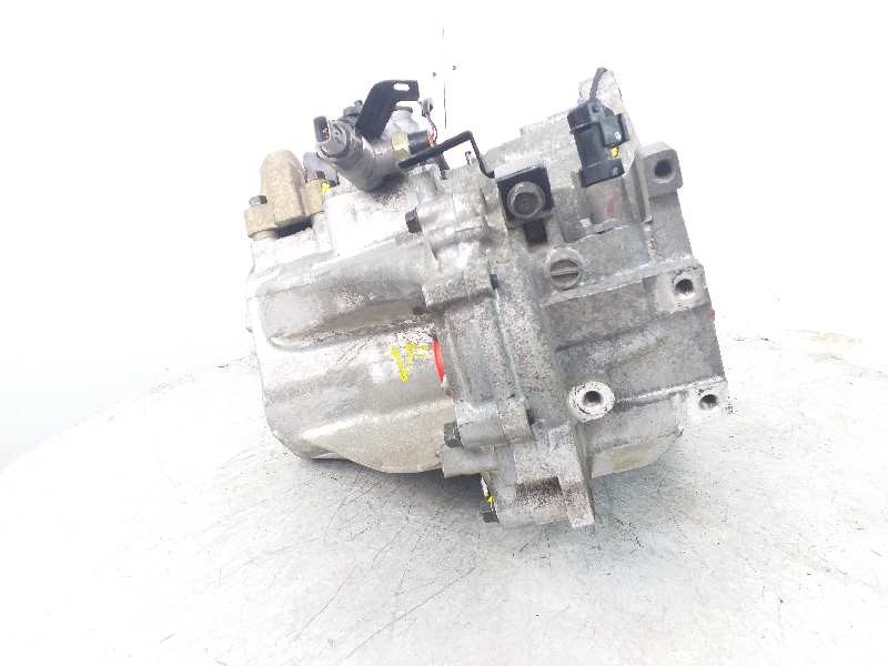 Recambio de caja cambios para hyundai accent (mc) gl referencia OEM IAM P61763  