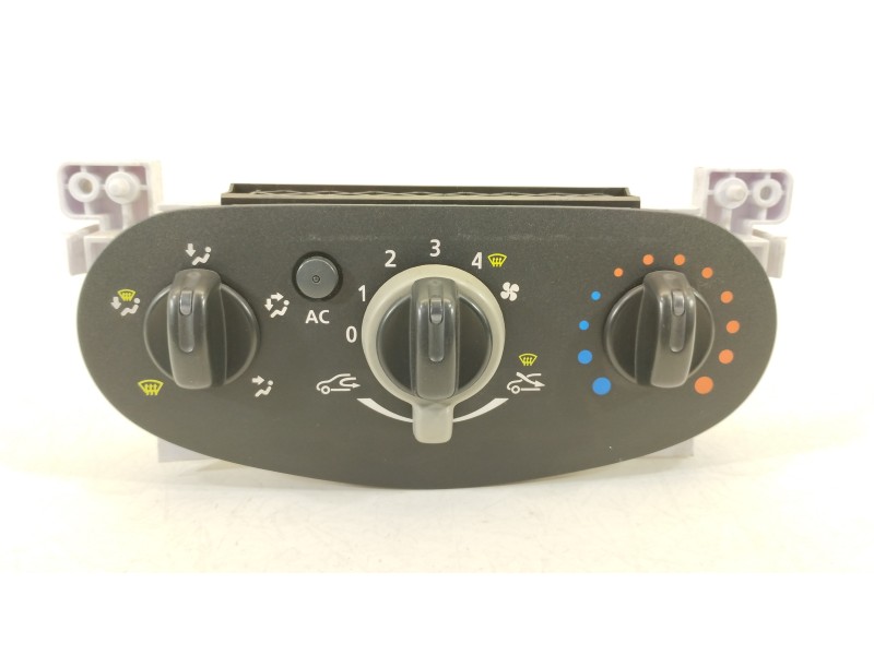 Recambio de mando calefaccion / aire acondicionado para dacia duster laureate 4x2 referencia OEM IAM N106278B T1001639U N106278B