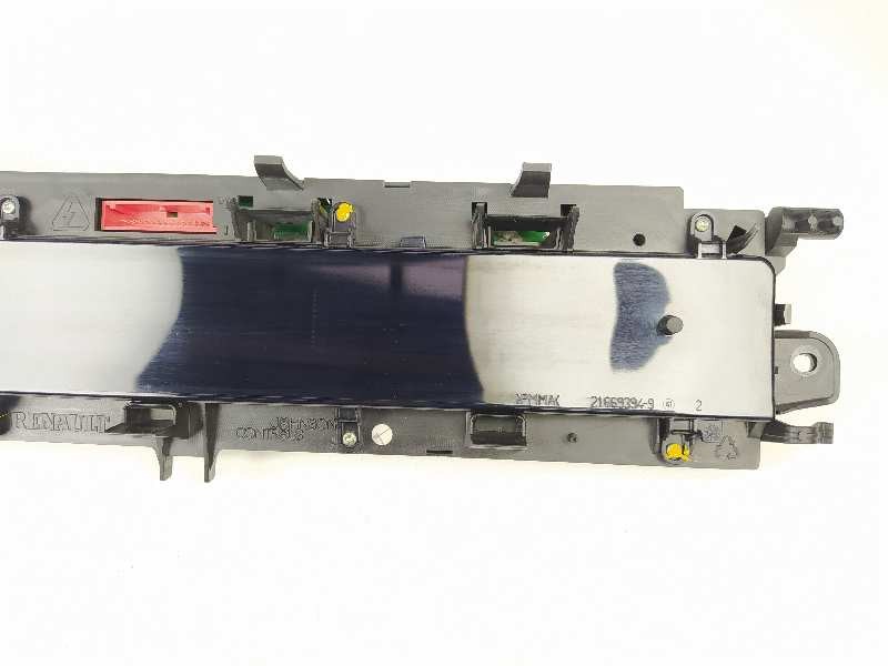 Recambio de cuadro instrumentos para renault scenic ii 1.5 dci diesel referencia OEM IAM 8200494955A  