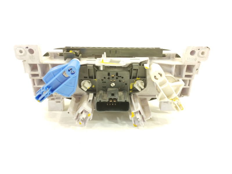 Recambio de mando calefaccion / aire acondicionado para dacia duster laureate 4x2 referencia OEM IAM N106278B T1001639U N106278B