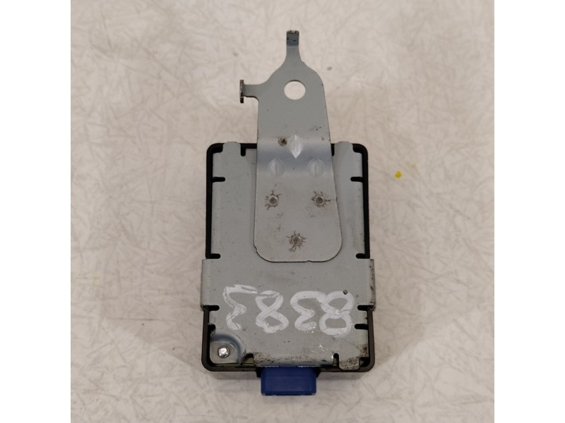 Recambio de modulo electronico para toyota auris hybrid active business plus referencia OEM IAM 8974002100  