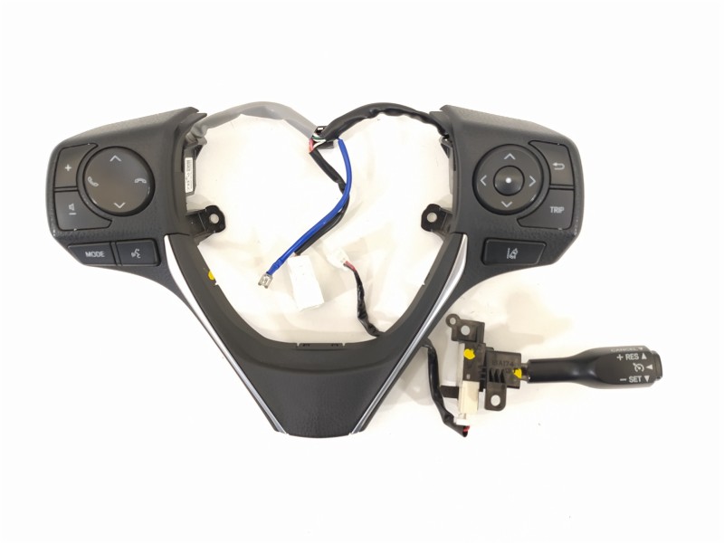 Recambio de mando volante para toyota auris hybrid active business plus referencia OEM IAM 8424712040 18A174 