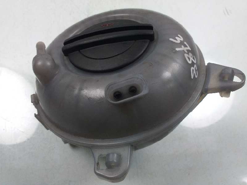 Recambio de deposito expansion para volkswagen golf vii lim. edition bluemotion referencia OEM IAM 5Q0121407A  