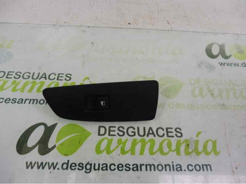 Recambio de mando elevalunas delantero derecho para bmw serie 1 berlina (e81/e87) 118d referencia OEM IAM 6935534 15979800 