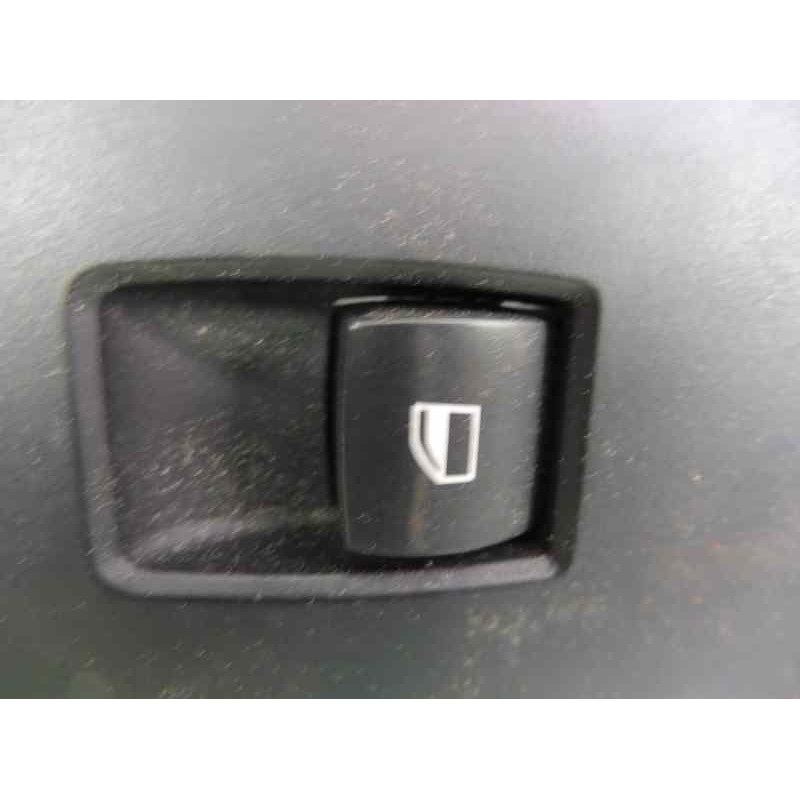 Recambio de mando elevalunas delantero derecho para bmw serie 1 berlina (e81/e87) 118d referencia OEM IAM 6935534 15979800 