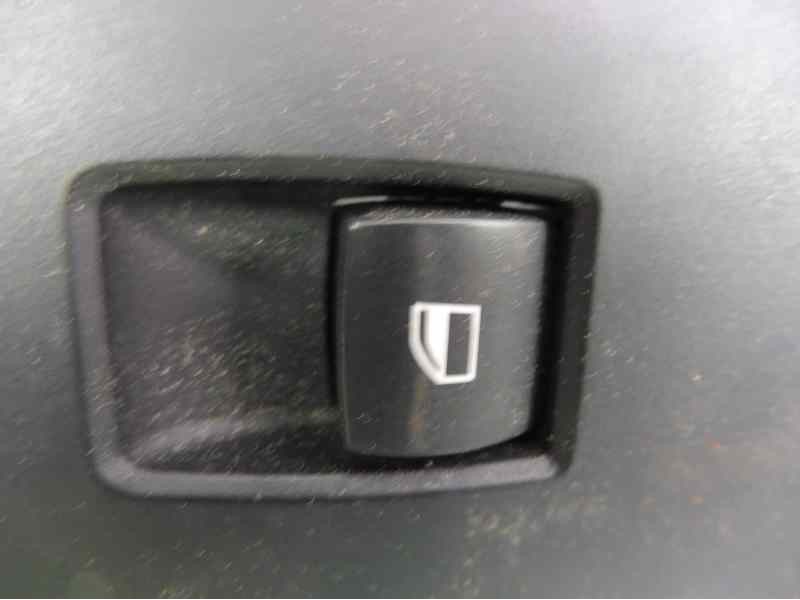 Recambio de mando elevalunas delantero derecho para bmw serie 1 berlina (e81/e87) 118d referencia OEM IAM 6935534 15979800 