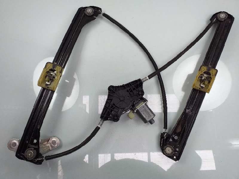 Recambio de elevalunas delantero izquierdo para volkswagen golf vii lim. edition bluemotion referencia OEM IAM 5G4837461F 5Q0959