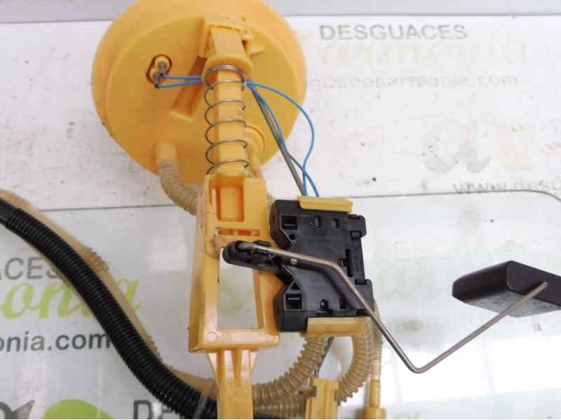 Recambio de bomba combustible para bmw serie 1 berlina (e81/e87) 118d referencia OEM IAM 03230503 04230503 
